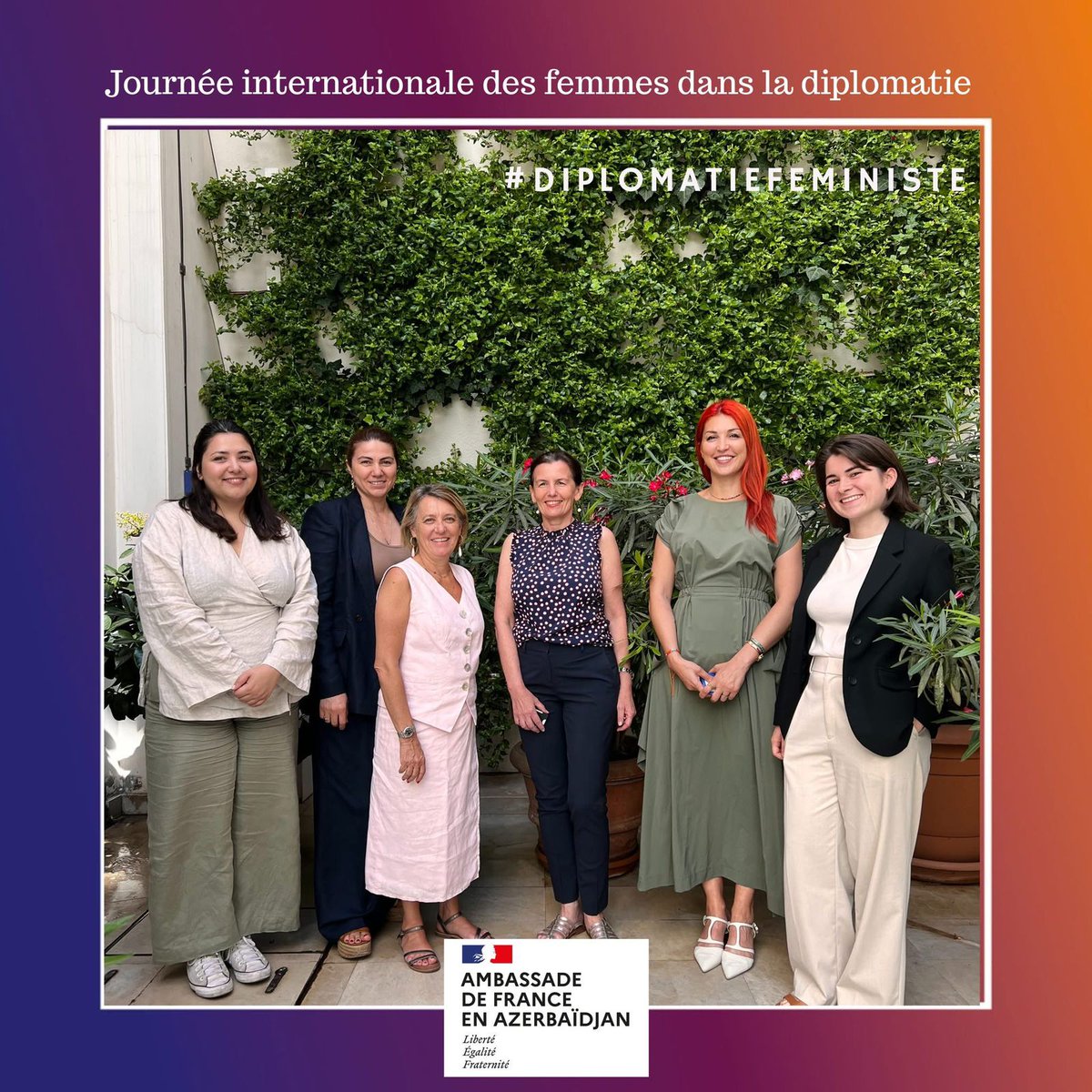 Anne Boillon (@niece_de_rameau) on Twitter photo #JournéeInternationaledesFemmesdanslaDiplomatie
Bonjour de <a href="/FranceBakou/">France en Azerbaïdjan 🇫🇷🇪🇺</a>, très fière de cette équipe ! #JournéeInternationaledesFemmesdanslaDiplomatie
Bonjour de <a href="/FranceBakou/">France en Azerbaïdjan 🇫🇷🇪🇺</a>, très fière de cette équipe !