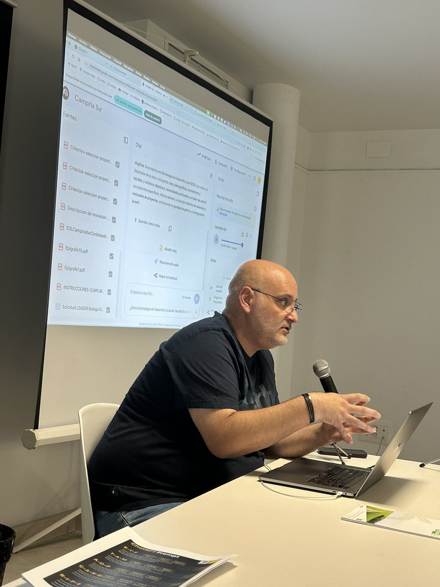 Seguimos con la sesión de tarde en la formación “Descubriendo la IA para los GDR” Montilla (Córdoba) de la mano de David AIL de Lora de Río #GrupoAilSevilla <a href="/PuntosVuela/">Puntos Vuela</a> <a href="/fegarc/">Fernando G.Cumbreras</a>