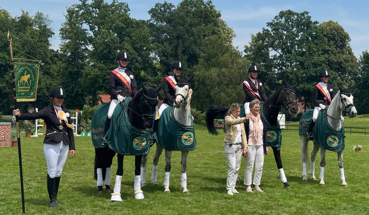 Pferdesportfestival 2025 im Derby Park Hamburg Klein-Flottbek 
horseweb.de/2025/06/24/pfe… 
#NFR