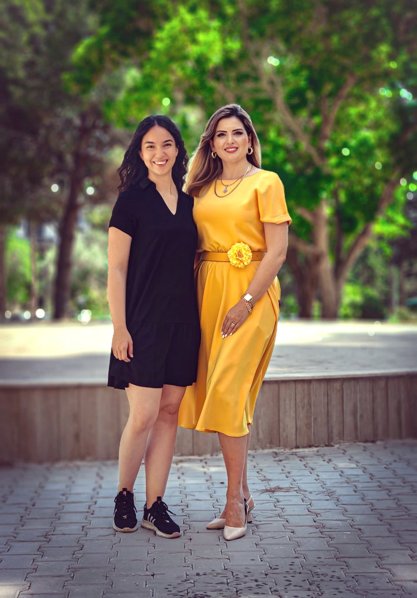 🌟 Sevgili öğrencim Bilge, birlikte geçirdiğimiz 12 yıllık eğitim sürecinin ardından, Erasmus programı kapsamında İspanya'nın Pamplona şehrinde Prof. Pablo Galdo sınıfında lisans 4. sınıfını başarıyla bitirdi ve Adana'ya döndü! 🇪🇸✨ 
Daha nice başarılar dileğiyle Bilgeciğim! 🎓