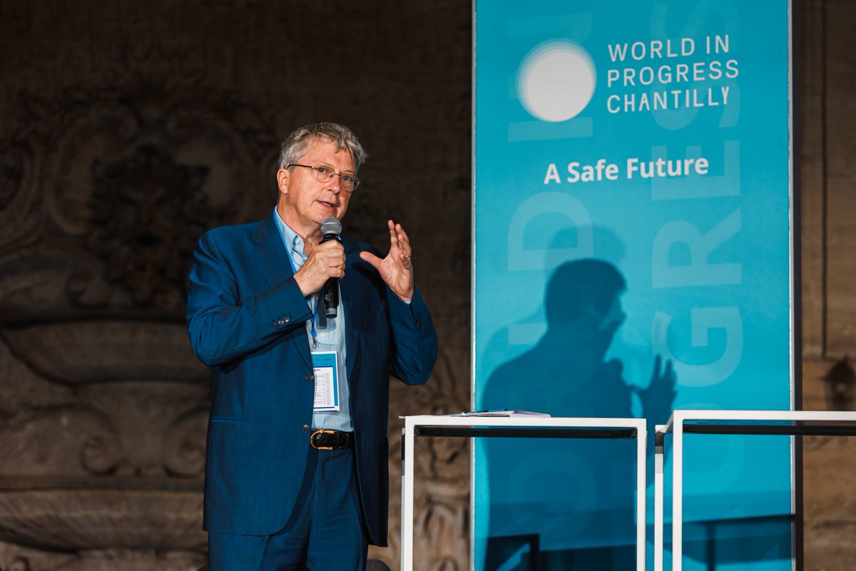 World In Progress (@wip_forum) on Twitter photo Drones, IA, sistemas autónomos... Dondequiera que miremos, la tecnología está remodelando el campo de batalla y desafiando los modelos de defensa tradicionales.
Habla de ello Henri Seydoux, CEO de <a href="/Parrot/">Parrot official</a>
#WIPChantilly2025 Drones, IA, sistemas autónomos... Dondequiera que miremos, la tecnología está remodelando el campo de batalla y desafiando los modelos de defensa tradicionales.
Habla de ello Henri Seydoux, CEO de <a href="/Parrot/">Parrot official</a>
#WIPChantilly2025