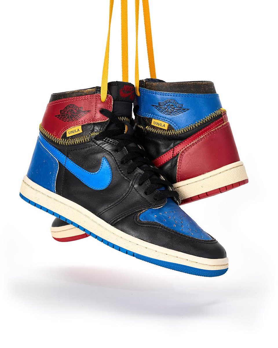 JustFreshKicks tweet media