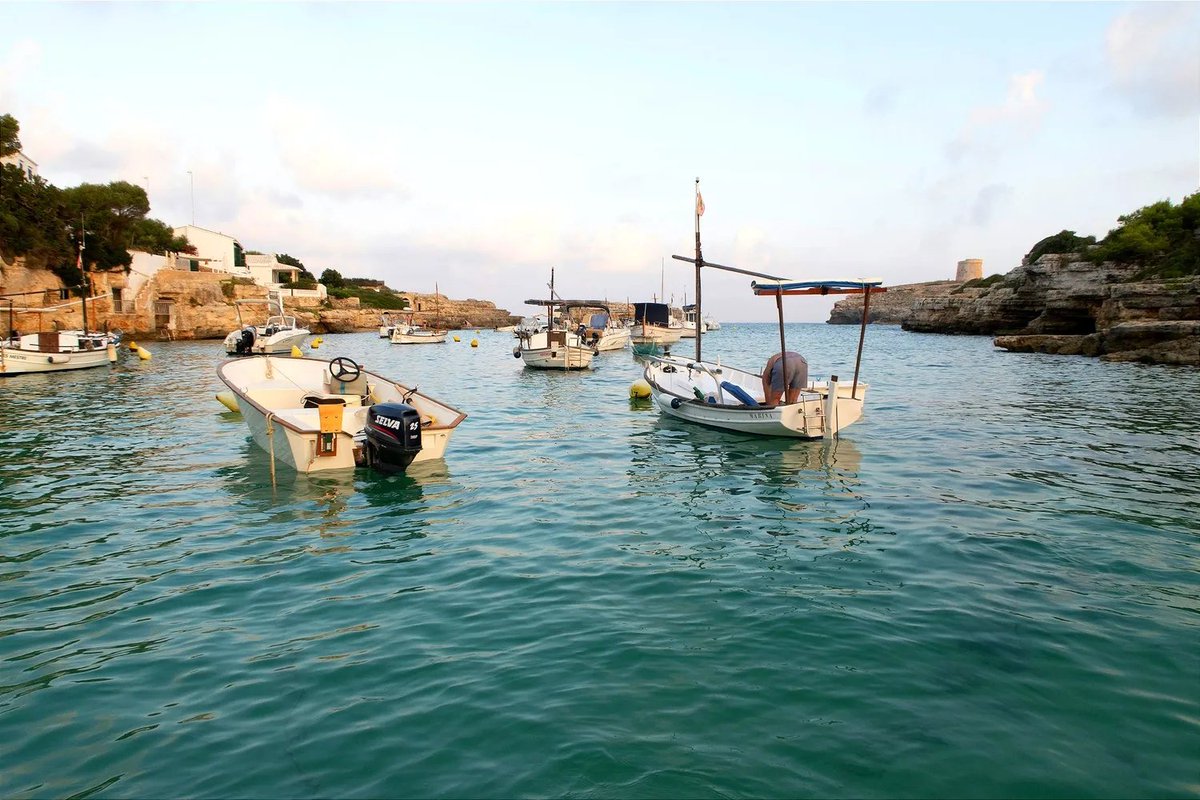 TexasExes's tweet image. Hike or bike your way through Europe on one of our new adventure trips! Cycle in Burgundy, France, walk the iconic Camino de Santiago in Spain and Portugal, or hike Ireland's Wild Atlantic Way. Book now! → travel.texasexes.org/2026-adventure…