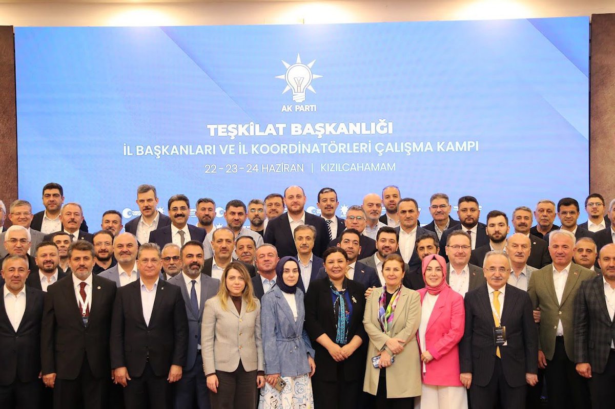 📍Kızılcahamam

Genel Merkez Teşkilat Başkanlığımızın düzenlediği İl Başkanları ve İl Koordinatörleri Çalışma Kampı kapsamında, TBMM Grup Başkanımız Sayın Abdullah Güler’in sunumuyla gerçekleşen TBMM ve Yeni Sivil Anayasa sürecine ilişkin bilgilendirme toplantısına katıldık.
