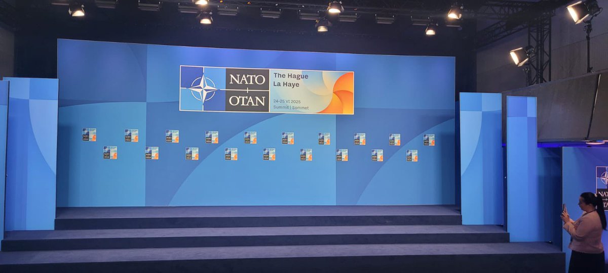MPeronaci's tweet image. Tutto pronto qui a L’Aja in attesa di ricevere il Presidente del Consiglio @GiorgiaMeloni, il VP @Antonio_Tajani e il Min. @GuidoCrosetto per il #natosummit2025
Grazie a tutto il team di @ItalyInTheNL per il supporto e l’ospitalità.