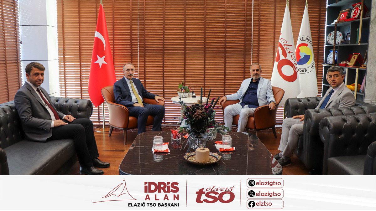 idrisalan_23's tweet photo. Fırat Üniversitesi Rektörü Sayın Prof. Dr. Fahrettin Göktaş,  Rektör Yardımcısı Prof. Dr. Mehmet Yılmaz, Teknokent Genel Müdürü Prof. Dr. Yalın Kılıçtürel’i Odamızda ağırladık.
Elazığ Teknokent ile ilgili yeni projeleri istişare ettiğimiz nazik ziyaretlerinden dolayı kendilerine teşekkür ediyorum.