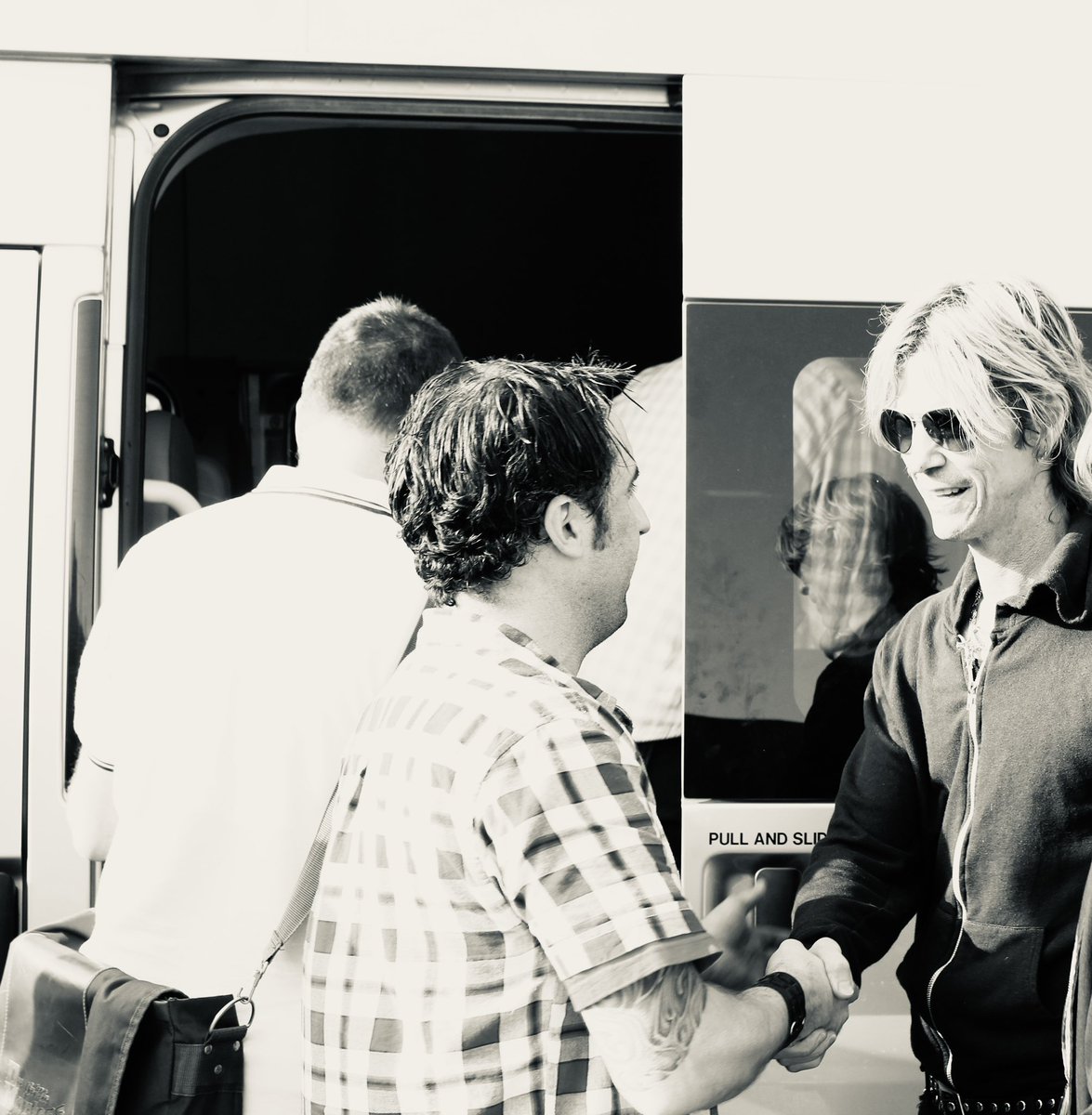 33Dovey's tweet image. Apr 13. I spent a day with my idol. To witness @DuffMcKagan inspire a room full of wide eyed young musicians was something i’ll never forget. It also woke me up to what a dick I could be. Latterly his words in a book, have changed my life. I so wish to make up for this. #lamf