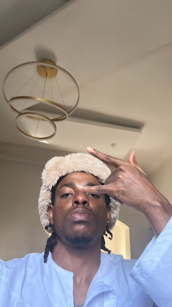 sir_xynity tweet media