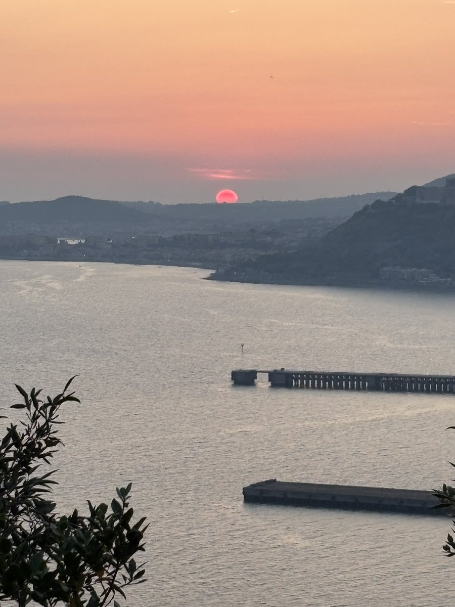 VestosoG's tweet photo. Tramonti 🥰 https://t.co/A1iIRZgCWd