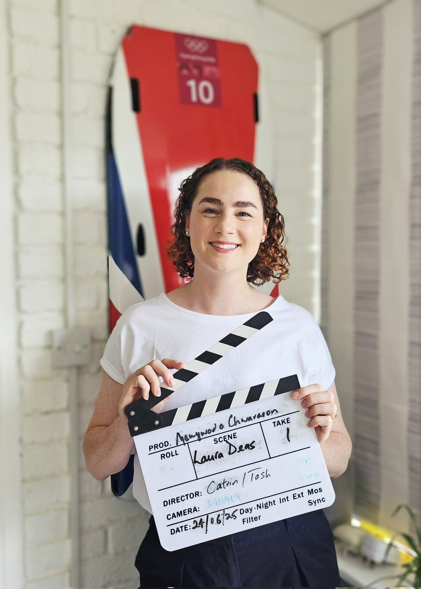 Lovely morning filming with <a href="/AMC_WAW/">Womens Archive Wales</a> 🎬
Thanks for including me in the project, it feels great to be part of Welsh sporting history 🛷🏅