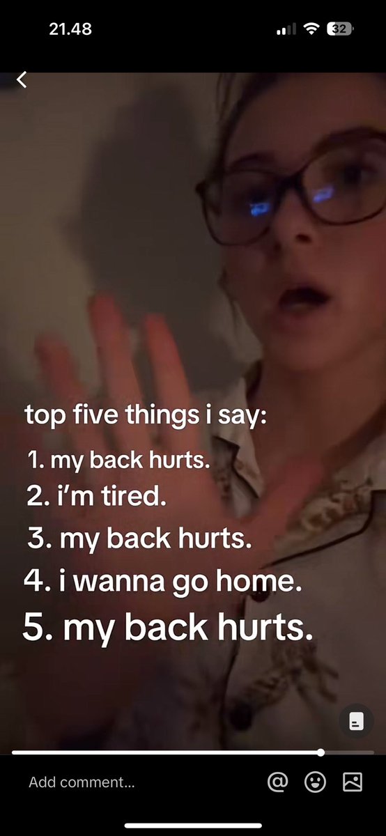 16frootloops's tweet image. udah di tahap tidur di lantai karna punggung gue sakit bgt #acryforhelp