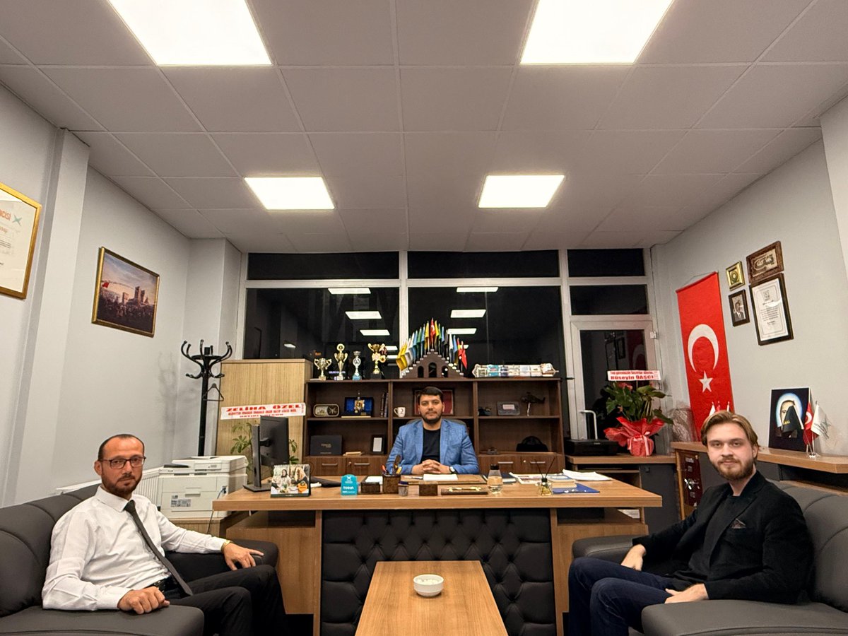 Haftalık İl Yürütme Kurulu toplantımızı tamamladık!

Eğitimden kültüre, teknolojiden sosyal çalışmalara kadar pek çok alanda gençlerimize dokunan projeleri değerlendirdik.