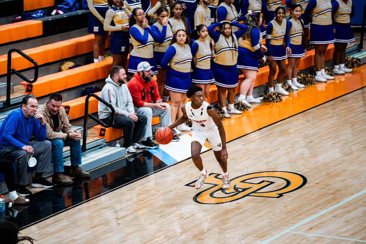 Amaree Pickens made his commitment to the Florida State College of Jacksonville (FSCJ) to continue his hoops career.

Learn about the Cathedral Prep graduates play, who’s aided his journey, and a few favorite basketball memories ⬇️🏀

📸: <a href="/lohprod_/">Lohan Mastrian</a>

linktr.ee/WesternPASport…