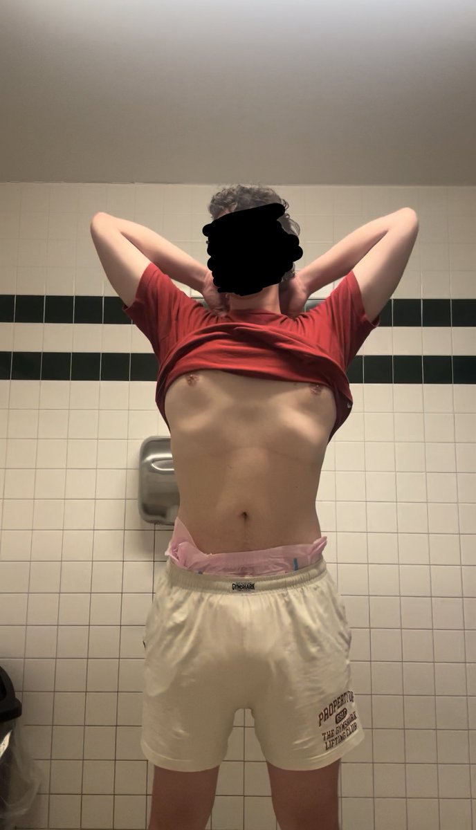 TallDiaperBoy's tweet photo. Diaper check in a public restroom 😵‍💫 it’s so heavy 😣 #abdl #gayabdl #diaperboy https://t.co/Ej0qptgS5R