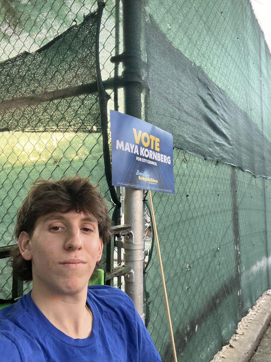 To every BKBB volunteer and supporter—THANK YOU! From Park Slope to Wyckoff Houses, Boro Park to Borough Hall, you showed up with energy &amp; passion at the polls today, even w this heat! Our incredible team is leaving it all on the field—bc every conversation counts☀️🗳️ #District39