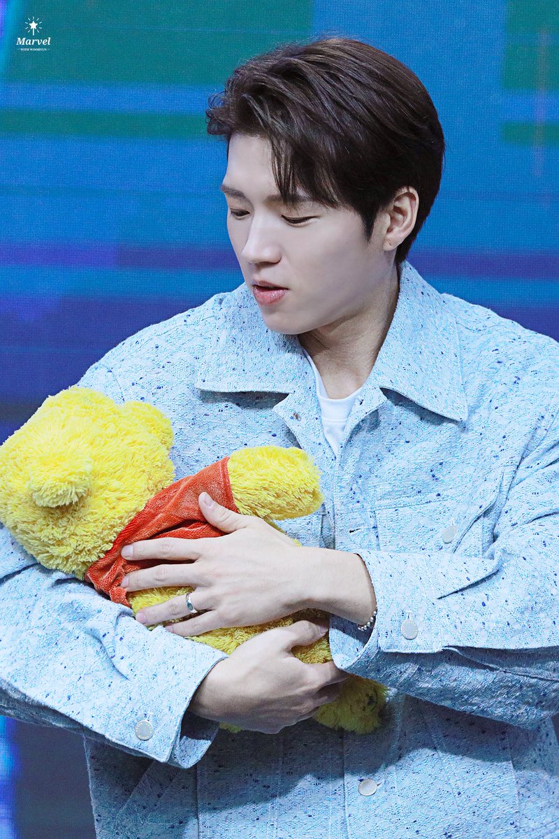 wh_marvel's tweet photo. ๊ณฐ๋์ด ํธ์ ์ฐํ๐ฅฐ
250315
#์ฐํ #๋จ์ฐํ
#WOOHYUN #NAMWOOHYUN
#INFINITE #์ธํผ๋ํธ #LIKE_INFINITE https://t.co/nyCvg4uh62