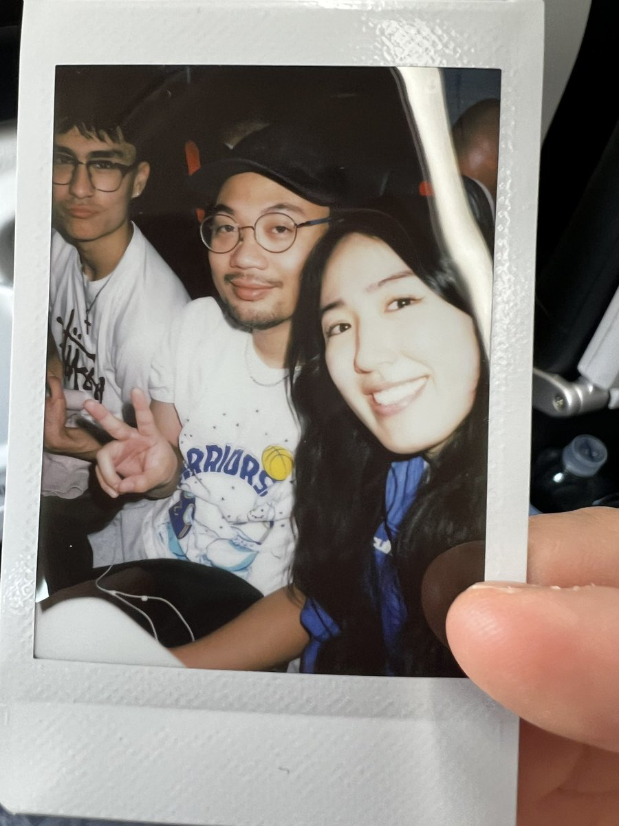 bobakai tweet media