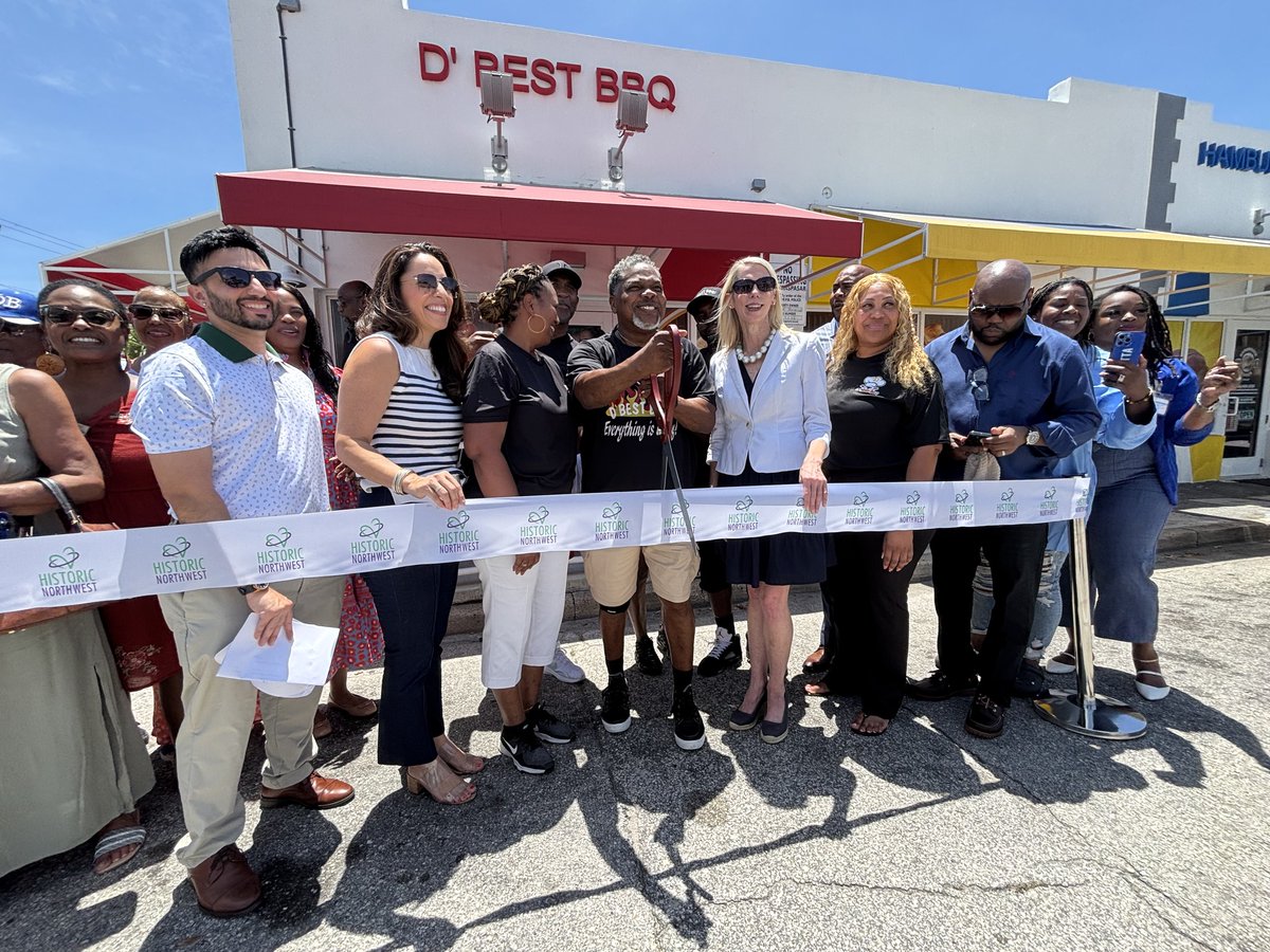 Congratulations to D'Best BBQ on the grand opening of their first-ever brick-and-mortar location!👏

This new location is more than just a restaurant opening — it’s a proud milestone in the ongoing redevelopment of the historic Tamarind corridor in West Palm Beach.

Thank you to