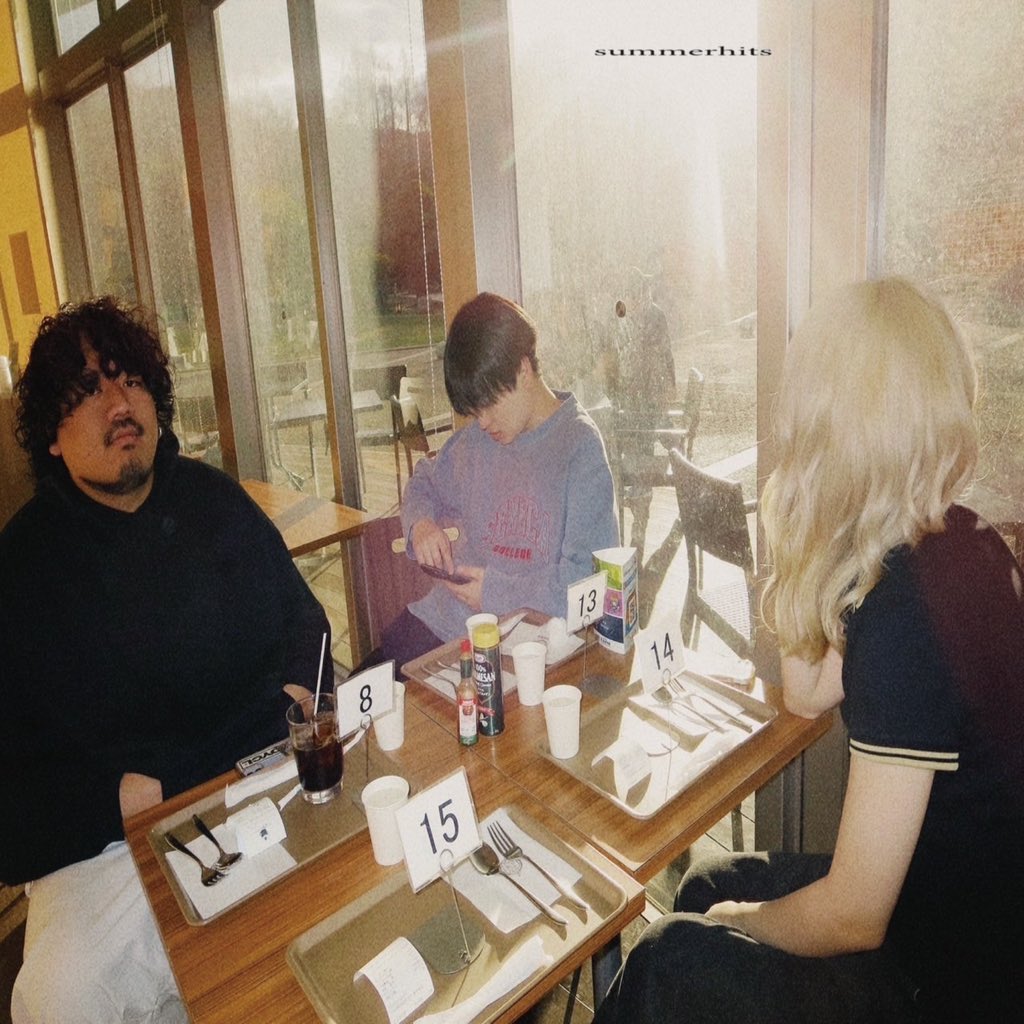 Wepeg - 1st Album is out now

˖⋆⟡Summerhits⟡⋆˖

Link🎧
friendship.lnk.to/Summerhits_Wep…

1. Op.9
2. vtmnts
3. Boys (don't look back and run!)
4. Statement ii
5. In Leipzig 4.11.1727
6. Vamos Football
7. Summerhits
8. Honestly Tweeting
9. Spoken Interlude
10. Under the sun