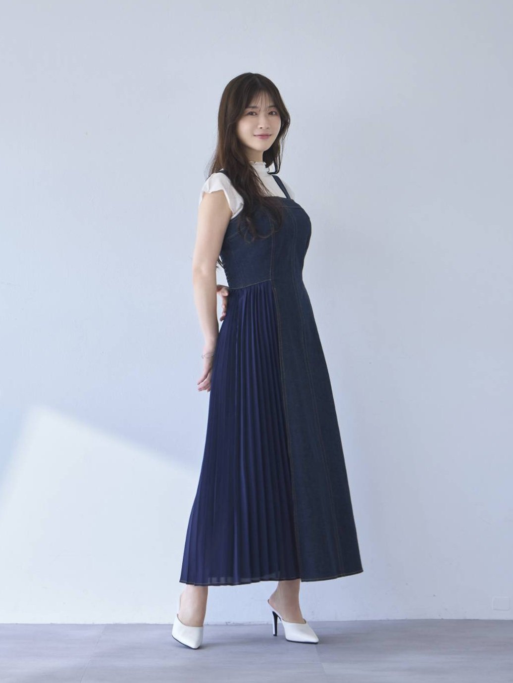 overE│胸が大きな女性のブランド on X: 