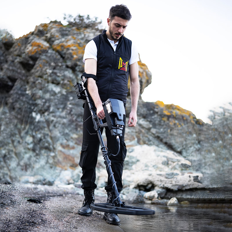 MegaDetection20's tweet image. Discover the Infinity Max Pro: 
a state-of-the-art metal detector 
equipped with 12 advanced search systems
 including 3D ground scanning and long-range detection. 
Ideal for treasure hunters and archaeologists 
seeking unparalleled depth and precision  

#infinitymaxpro