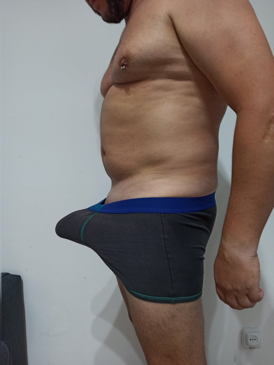 Martes de tetas masculinas para vosotras/os
#parejahot #martesdetetas #swinger #exhibición #parejaswinger #milf #hotwife #cuckold #voyeur #parejasw #fetish #ass #boobs #cumshot #xxx