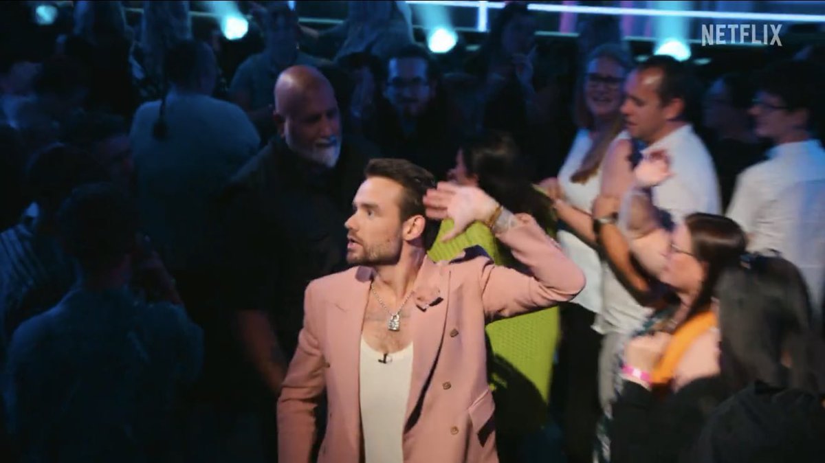 TheLP_Archive's tweet image. I fear i won’t survive Building The Band.