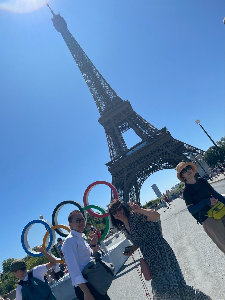 Hiroesax's tweet photo. 良い天気☀️パリ観光楽しい🗼🇫🇷 https://t.co/WN5Cyg9ntf