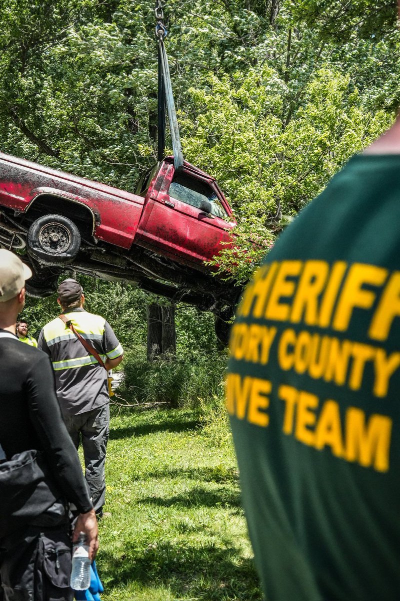 Found – A pickup truck stolen 20 years ago in Nevada is retrieved from Iowa waters and coincidentally the truck had belonged tow op's mom. "It's kind of cool that it made a full circle back to me." buff.ly/km9hYdQ