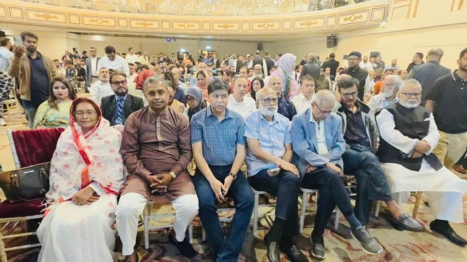 বাংলাদেশ আওয়ামী লীগের ৭৬তম প্রতিষ্ঠাবার্ষিকী উপলক্ষে যুক্তরাজ্য আওয়ামী লীগ কর্তৃক আয়োজিত আলোচন সভায়।

এতে প্রধান অতিথি হিসেবে ভার্চুয়ালি যুক্ত ছিলেন- মাননীয় প্রধানমন্ত্রী, বঙ্গবন্ধু কন্যা জননেত্রী শেখ হাসিনা।