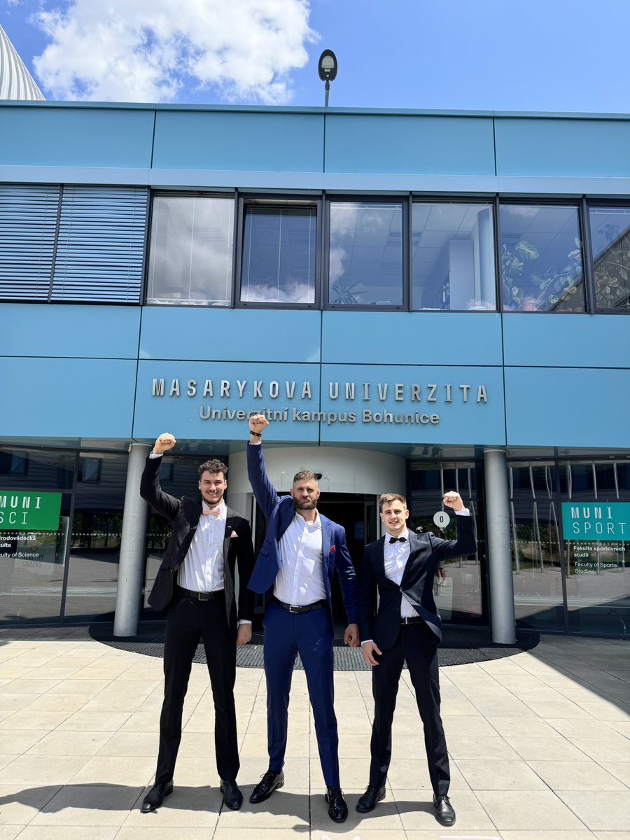 jiri_bjp's tweet image. Mission accomplished.
Step By step walk the thousand-mile road.
Now we can start negotiate about next move⚡️
Thankyou @sport_muni for the amazing years in the SEBS/ASEBS field of study.