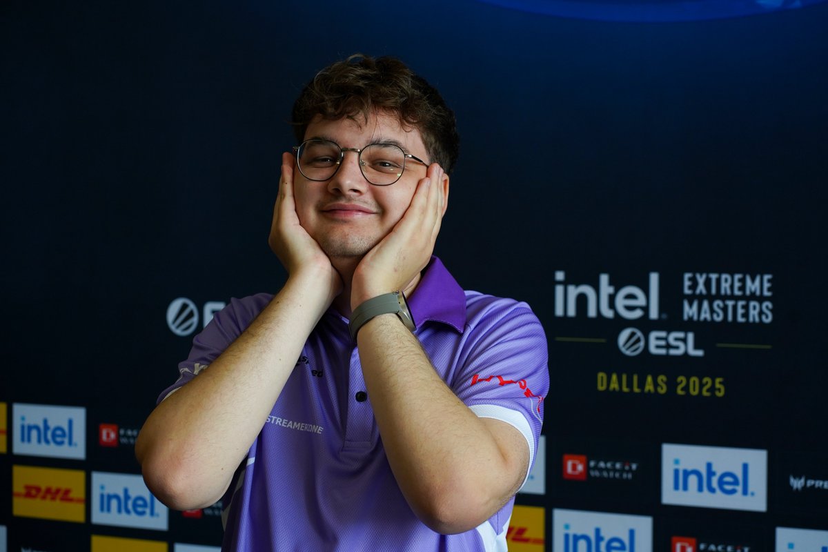 The best German player? Maybe not. The cutest German player? For sure. =D Had such a great time chatting with <a href="/Streamerzone_gg/">Streamerzone</a>'s <a href="/ForJumy/">Jumy</a> at <a href="/DreamHack/">DreamHack</a> Dallas. Check it out in the link below! 👇