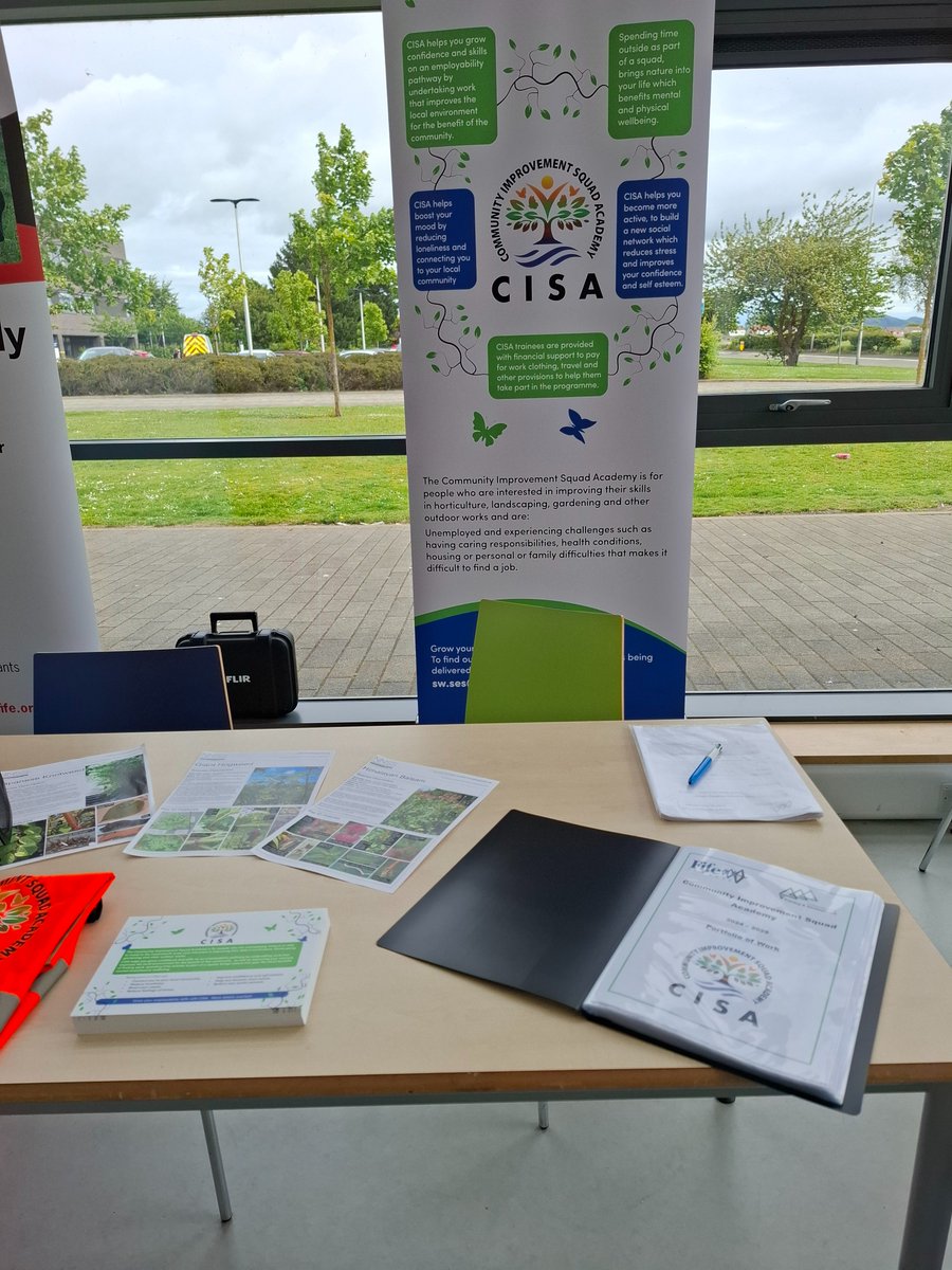 STEMFife's tweet image. Great to be working with partners promoting #STEM @fifecollege Levenmouth campus today as part of the Community STEM Event.
