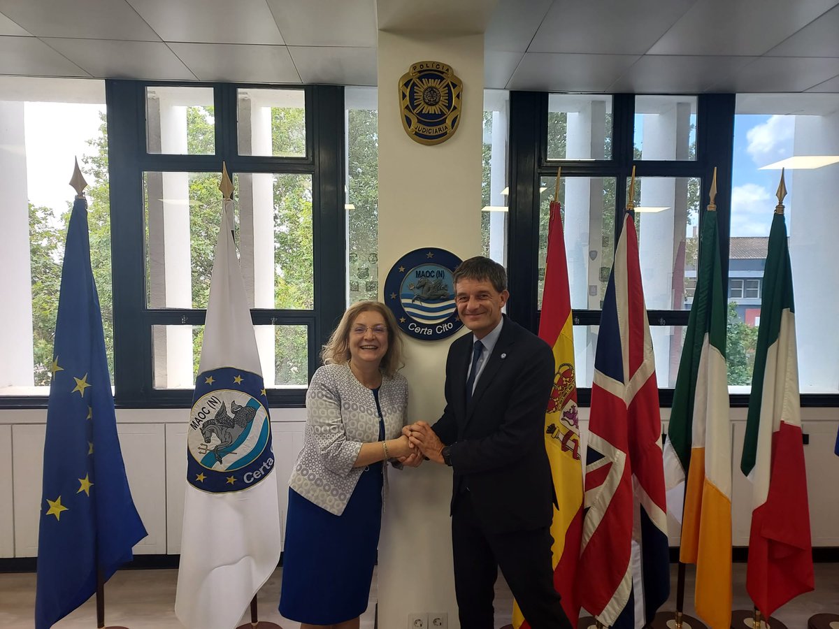 Excellent exploratory visit at @MAOC_N in Lisbon. Interesting briefing on the Centre’s efforts in dismantling maritime &amp; air drug trafficking routes &amp; networks, and learn about its impressive results. Good opportunity for 🇷🇴 to benefit from future cooperation &amp; experience sharing
