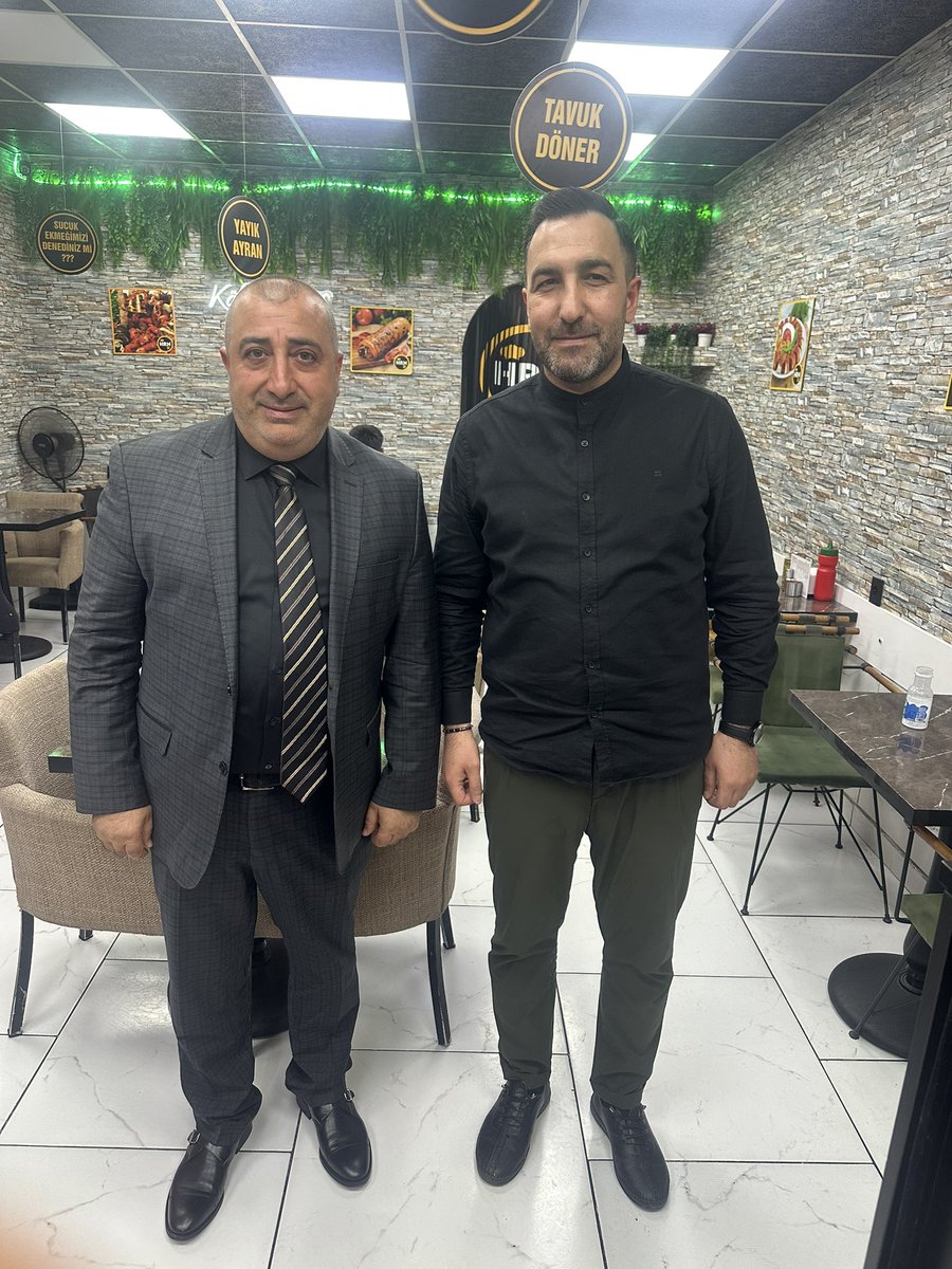 DemirTürk Harun (@demirtrkharun) on Twitter photo En kötü günlerimde yanım da dimdik duran abiliğini esirgemeyen, sözü benim için her zaman geçerli olan kıymetli abim gönül adamı Milliyetçi Hareket Partisi Altındağ meclis grup başkanvekili <a href="/ayhanyazici06/">Ayhan YAZICI</a> Başkanım ziyaretime gelerek beni mutlu etti ayaklarına saglık. Gündem En kötü günlerimde yanım da dimdik duran abiliğini esirgemeyen, sözü benim için her zaman geçerli olan kıymetli abim gönül adamı Milliyetçi Hareket Partisi Altındağ meclis grup başkanvekili <a href="/ayhanyazici06/">Ayhan YAZICI</a> Başkanım ziyaretime gelerek beni mutlu etti ayaklarına saglık. Gündem