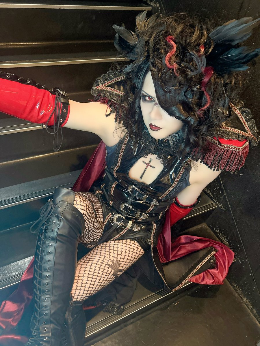 VAMPIRE ROSE ローズ伯爵着用済み袴(チェキ付き) タレントグッズ