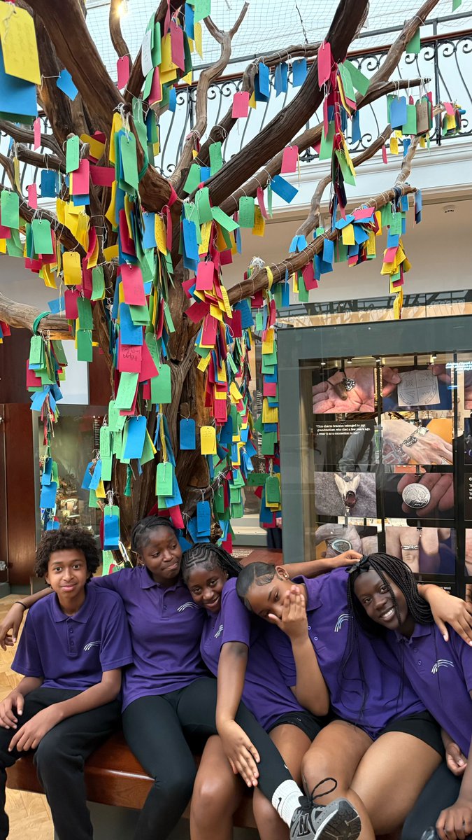 BridgeAcademyE2's tweet image. For their Cultural Capital Day, Year 9 enjoyed a visit to the Horniman Museum and Gardens where they explored the museum’s renowned collections and learnt about global cultures, music, various species and the natural world.