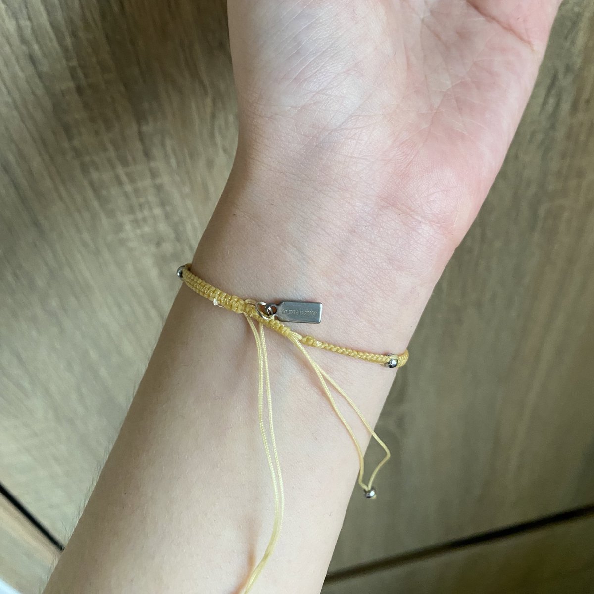 9novemdiary's tweet image. เอาจริงตั้งแต่ใส่กำไรหินเชือกถักอันนี้คือปังมากก ช่วงไหนเงินตึงมือก็มีเงิน มีงานเข้ามาตลอด แล้วชอบที่ดีเทลเขาทำสวยอะ ใส่แบบ everyday look ได้เลย ⭐️ (ทางร้านทำพิธีจากวัดดังในไต้หวันด้วย ปังจริง)