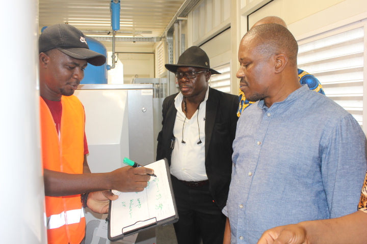 UndpStp's tweet image. São Tomé and Príncipe takes a vital step in healthcare!
On 20 June, UNDP &amp;amp; the Ministry of Health handed over a new Oxygen Plant at Ayres de Menezes Hospital, a major boost for critical care access and lifesaving oxygen supply.#UNDPSTP #GlobalFund  #ODS17 #HealthForAll