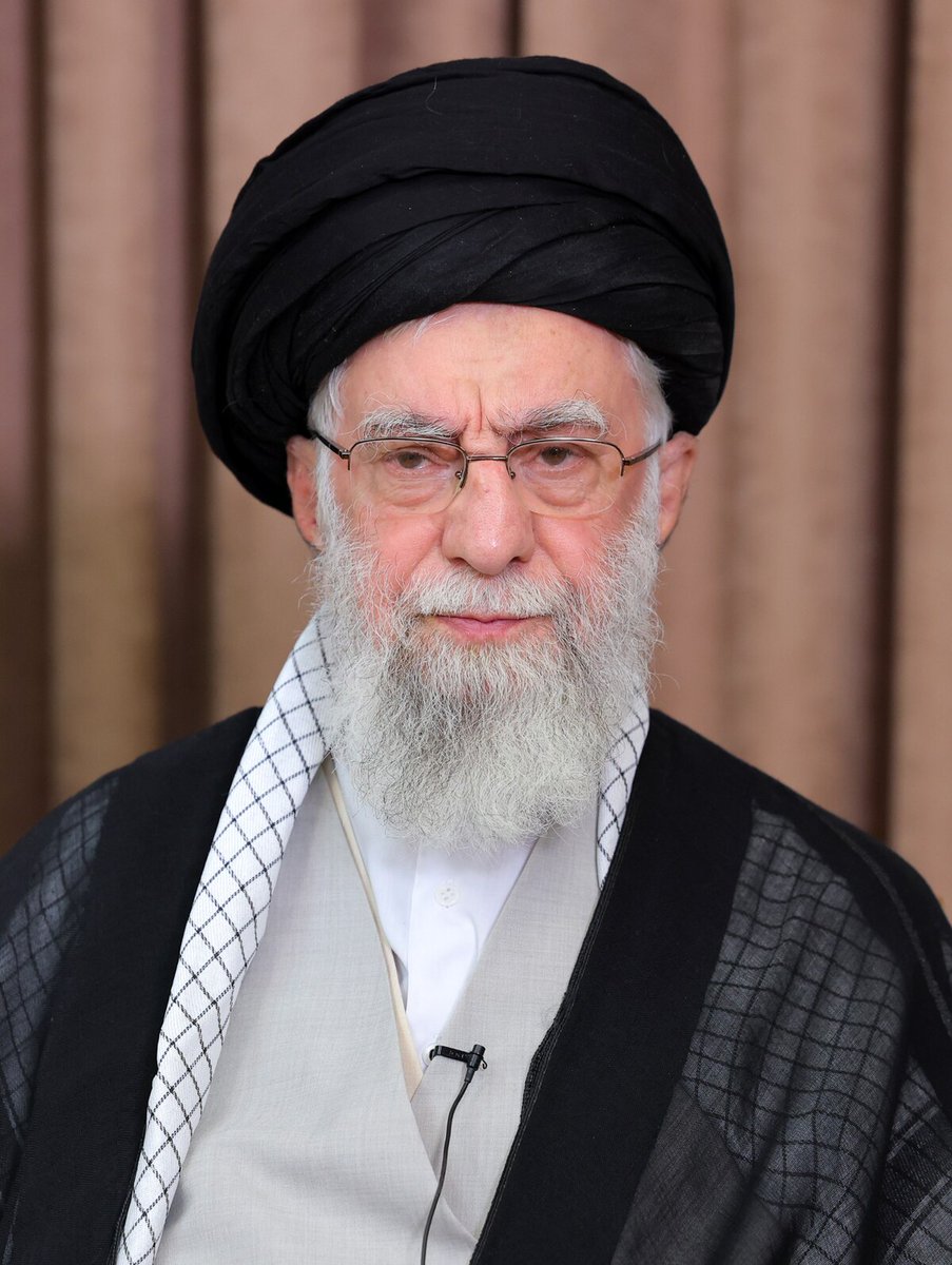 TypeMediaX's tweet image. 🚨 JUST IN: President Trump says both Israel and Iran violated the ceasefire.
Iran claims that Israel had breached the ceasefire by continuing strikes on Iran up to 9am, and that their strike was launched as retaliation.