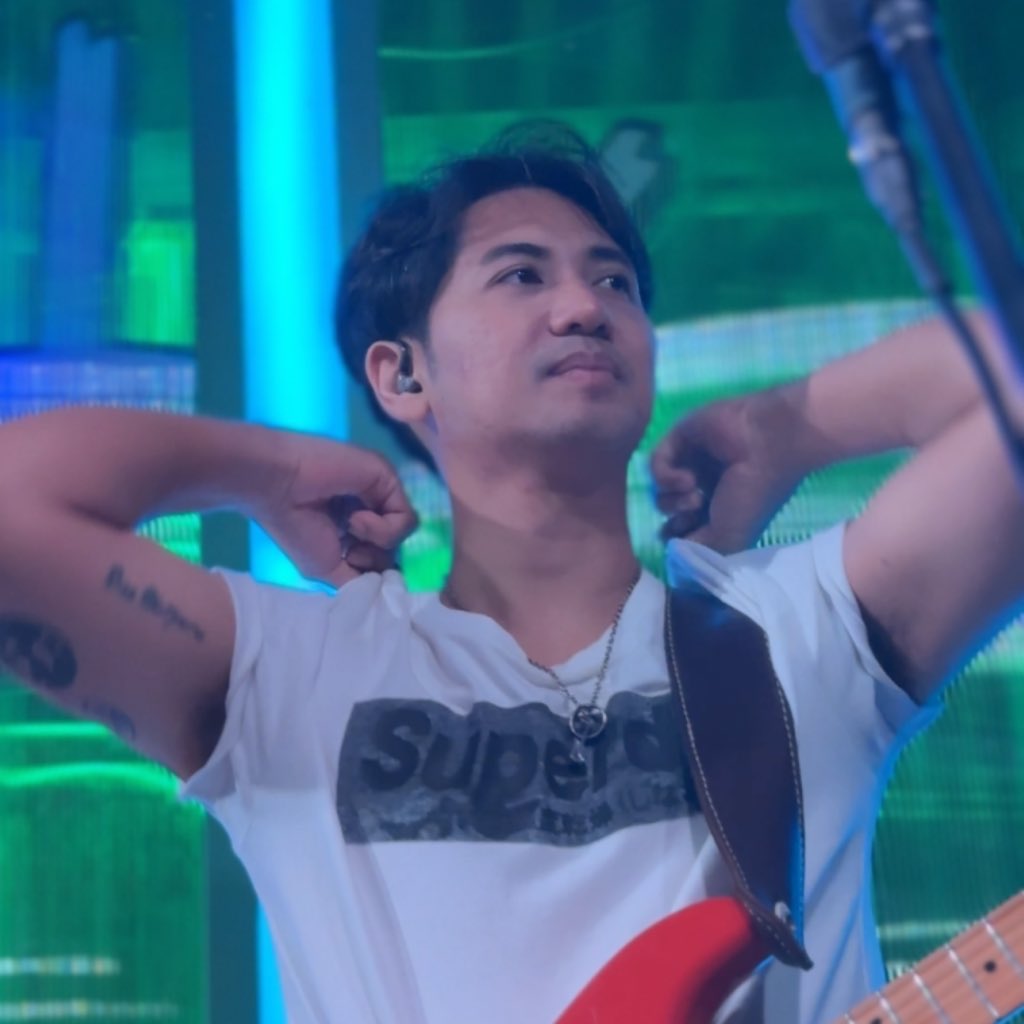 สมาคมคนรักRuzzy tweet media