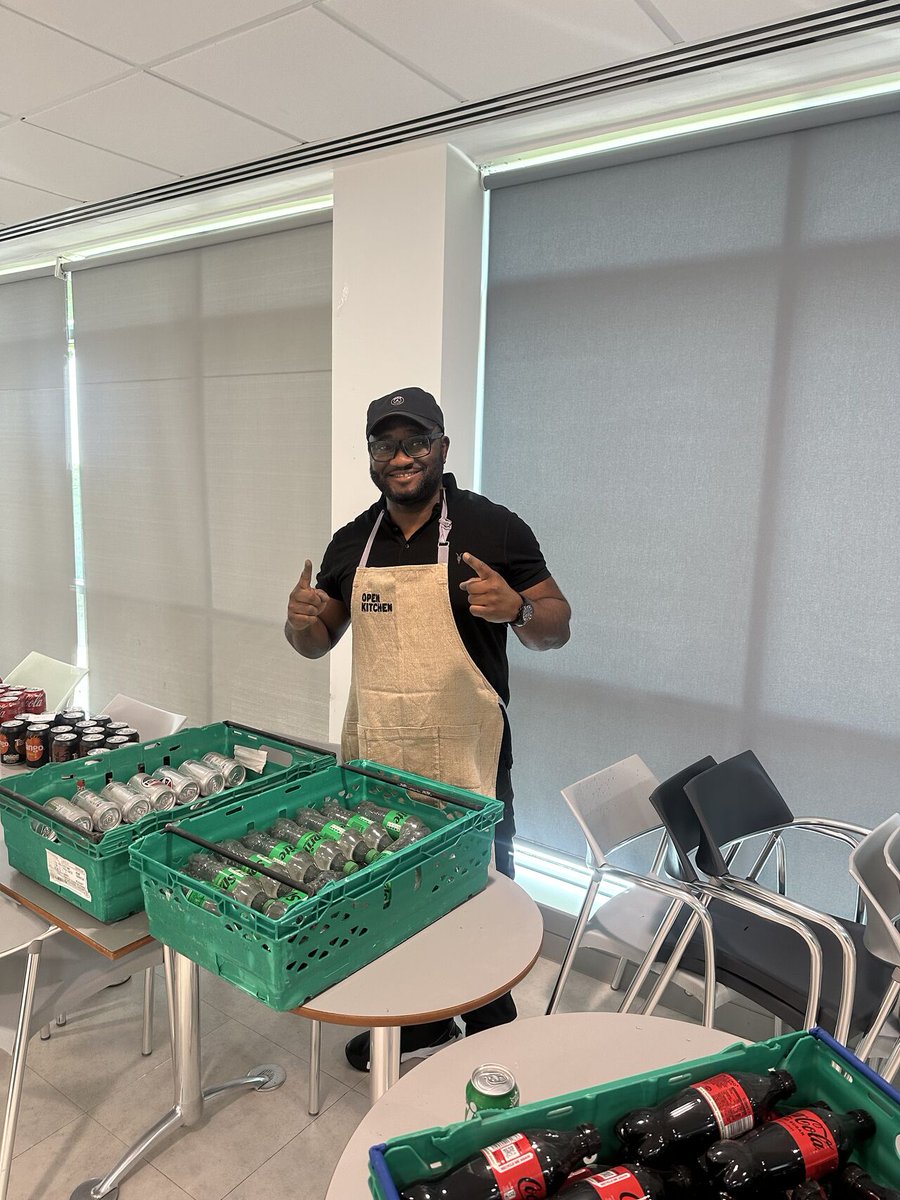 A team of GL volunteers recently spent the day with Open Kitchen, Manchester’s leading sustainable food company. 

From rescuing surplus food to supporting local producers, Open Kitchen turns ingredients into meals that fund better food access for local communities.

#LifeAtGL