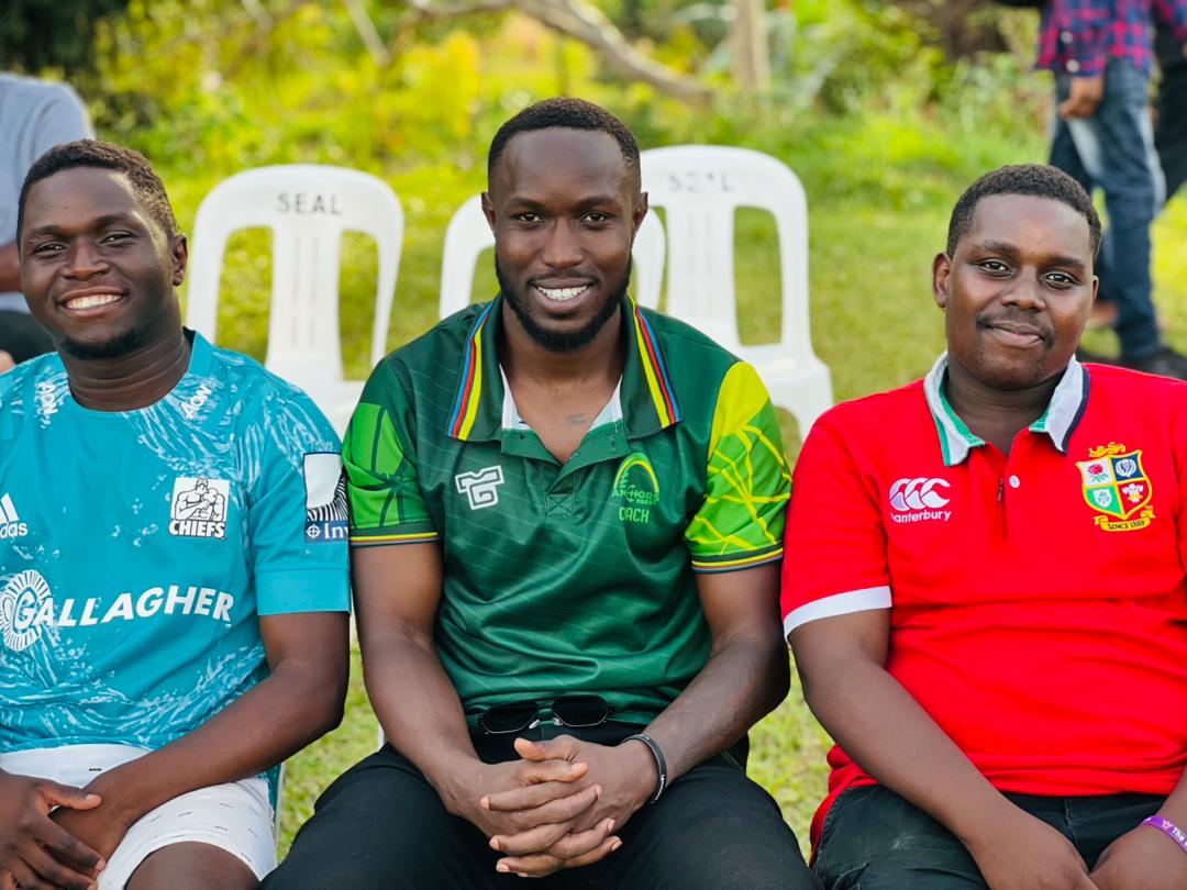 Fitina!!
Uganda Rugby Union must always accept constructive  criticism.The union belongs to Ugandans but not egocentric maniacs.
Ivan Magomu and Rujumba's absence are some of the reasons why we feel cheated paying 30k.
10k and 20k tickets, or we boycott the tournament PERIOD!