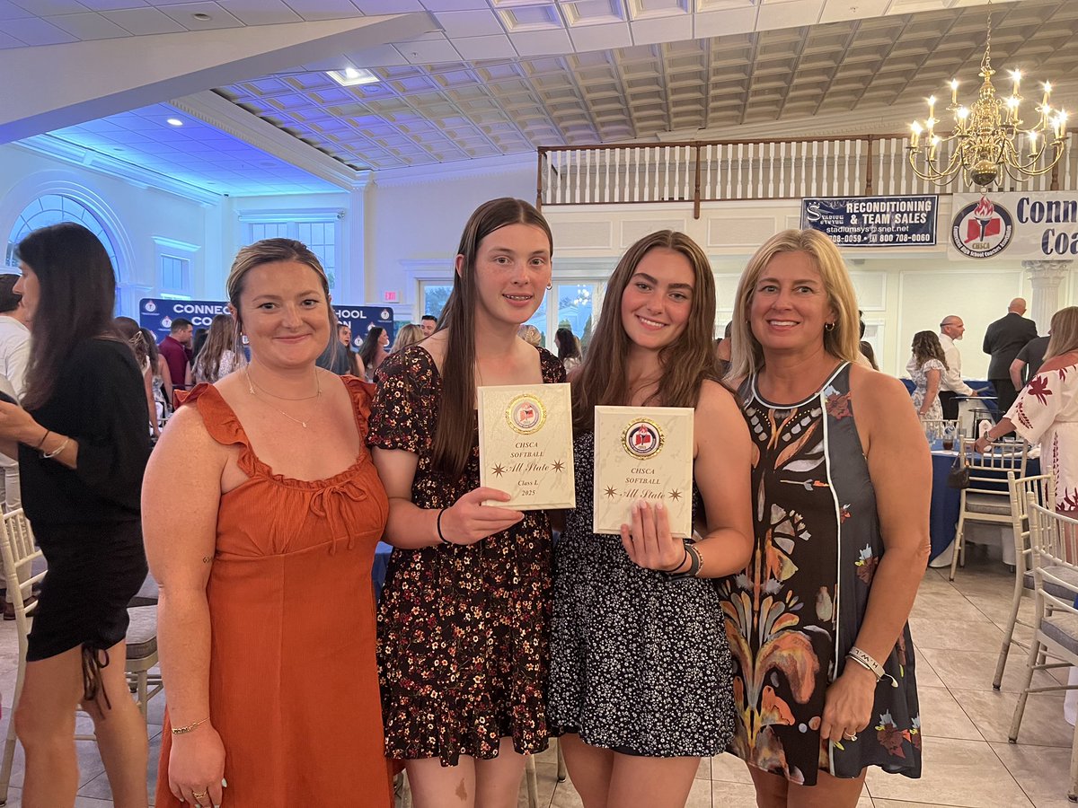 A fun night celebrating our Class L All-State athletes <a href="/jcbek12/">Julia Scibek</a> and <a href="/Madysonbull1/">Madyson</a>
What an incredible year for the girls!  

A special shoutout to Madyson Bull for being the first 4-time All-State player at Law!

#BuiltDifferent
#ctsb