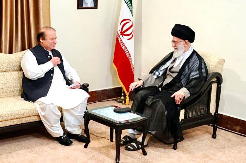 سُپریم لیڈر ایران اور سُپریم لیڈر پاکستان! 🇵🇰🤝🇮🇷
<a href="/MaryamNSharif/">Maryam Nawaz Sharif</a>
<a href="/RanaSikandarH/">Rana Sikandar Hayat</a>