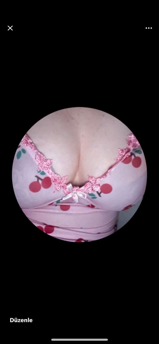 Sevgili çiftiz. 30-35 yaş civarı Bursa dan tek erkek arıyoruz. Bu işin ciddiyetinin farkında. Kim sikmek ister ???Fotoğraf atmayacaksanız da yazmayın. Yerimiz var #cuckoldtürkiye #cuckoldçiftler #cuckoldBursa #cuckoldturkiye #bursatekerkek #bursabull