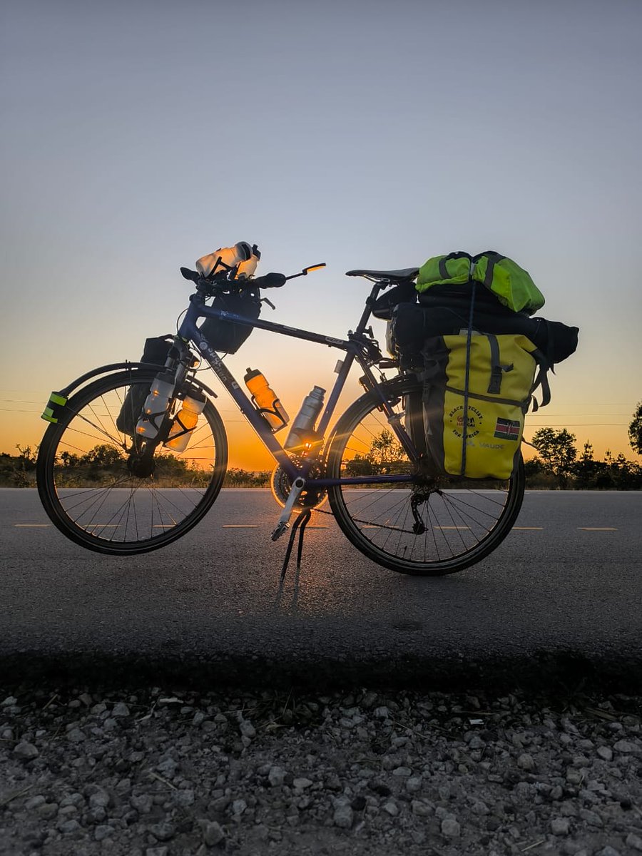 🚴‍♂️ Imagine: Cycling across Africa, sleeping in a tent, fixing punctures…all to ask one question: "Do you know Turner Syndrome?" This is my reality. And I won’t stop. <a href="/GlobalGenes/">Global Genes</a> <a href="/TurnerSyndSoc/">Turner Syndrome Soc</a>  <a href="/TurnerSyndSoc/">Turner Syndrome Soc</a>  @TSFdotorg  @TSGlobalAlliance @TSSS_UK @RareDiseasesZA <a href="/jemimakodero/">koderoj</a>