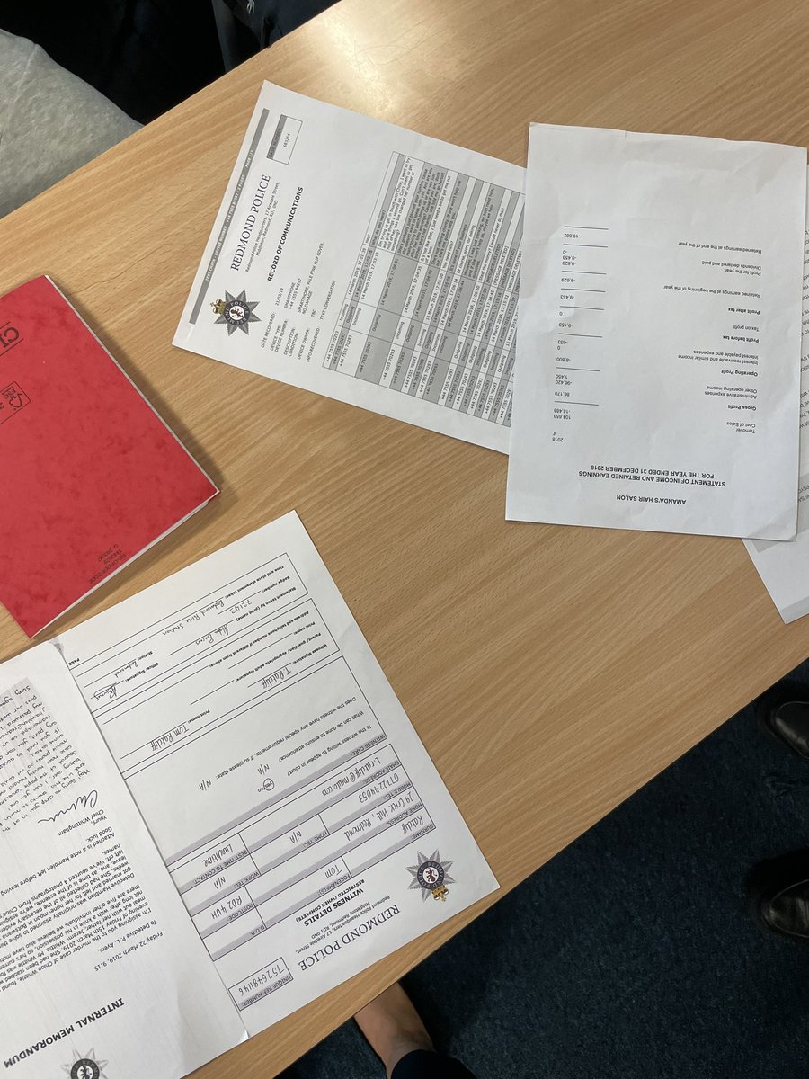 3D Modern Studies are detectives this morning, solving the case “Murder of a Millionaire” 🚨🚔🚨 <a href="/Greenwood_Acad/">Greenwood Academy</a>