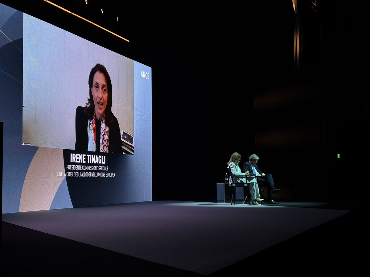 ANCE (@ancenazionale) on Twitter photo #AssembleaAnce2025 discussione insieme a <a href="/PaoloGentiloni/">Paolo Gentiloni</a>, già Commissario europeo per gli Affari economici e monetari e <a href="/itinagli/">Irene Tinagli</a>, presidente Commissione Speciale sulla crisi degli alloggi nell’Unione europea.
Coordina Giovanna Pancheri, <a href="/SkyTG24/">Sky tg24</a> #AssembleaAnce2025 discussione insieme a <a href="/PaoloGentiloni/">Paolo Gentiloni</a>, già Commissario europeo per gli Affari economici e monetari e <a href="/itinagli/">Irene Tinagli</a>, presidente Commissione Speciale sulla crisi degli alloggi nell’Unione europea.
Coordina Giovanna Pancheri, <a href="/SkyTG24/">Sky tg24</a>