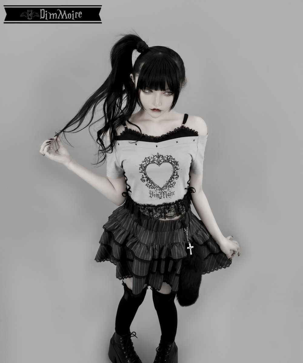 も*も様 Dimmoire Dig in SkullオフショルT ブランドタグ付 も*も様 Dimmoire Dig in SkullオフショルT ブランドタグ付